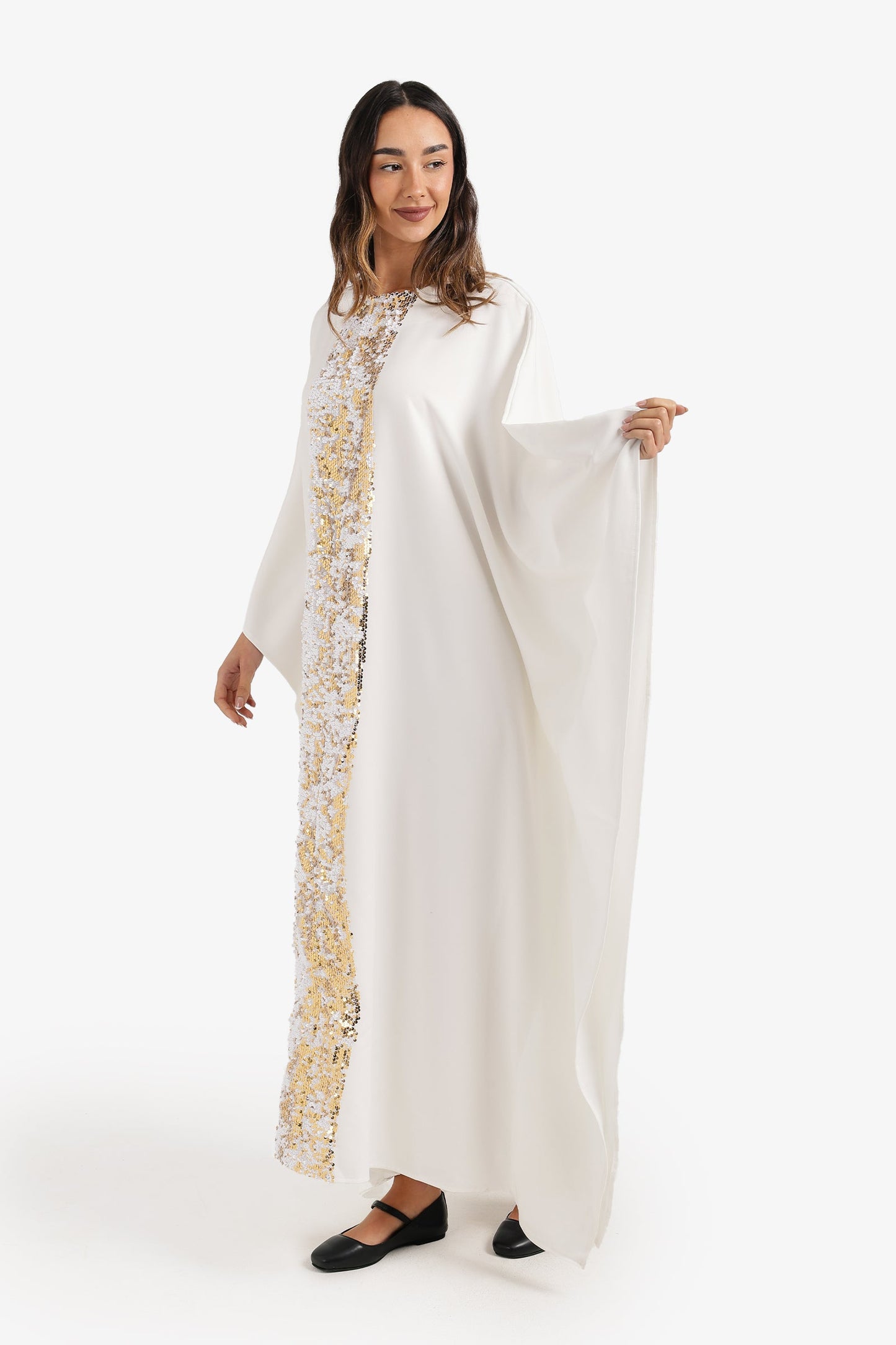 Shimmering Neckline Abaya