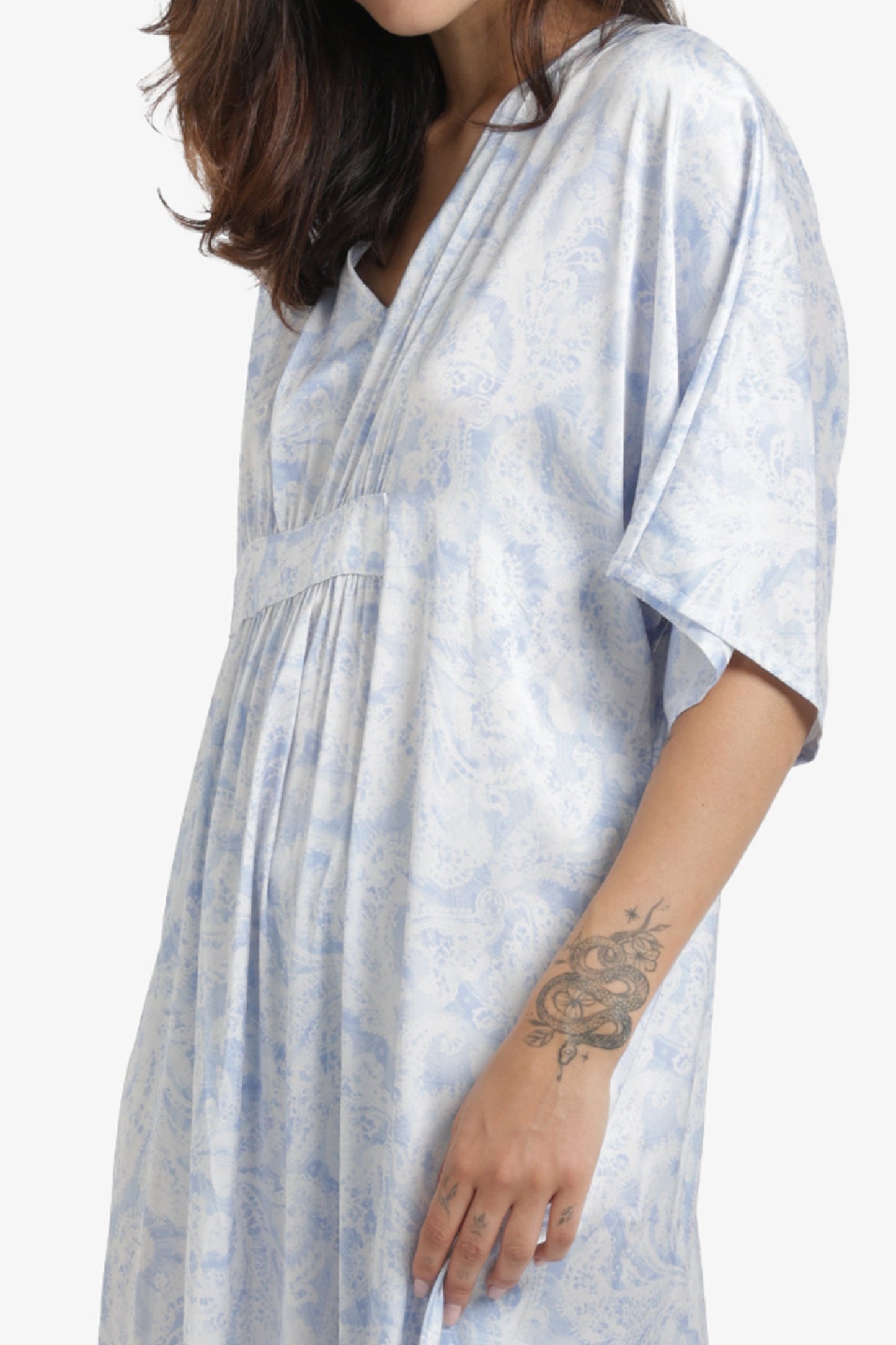 Comfortable V-Neck Nightgown