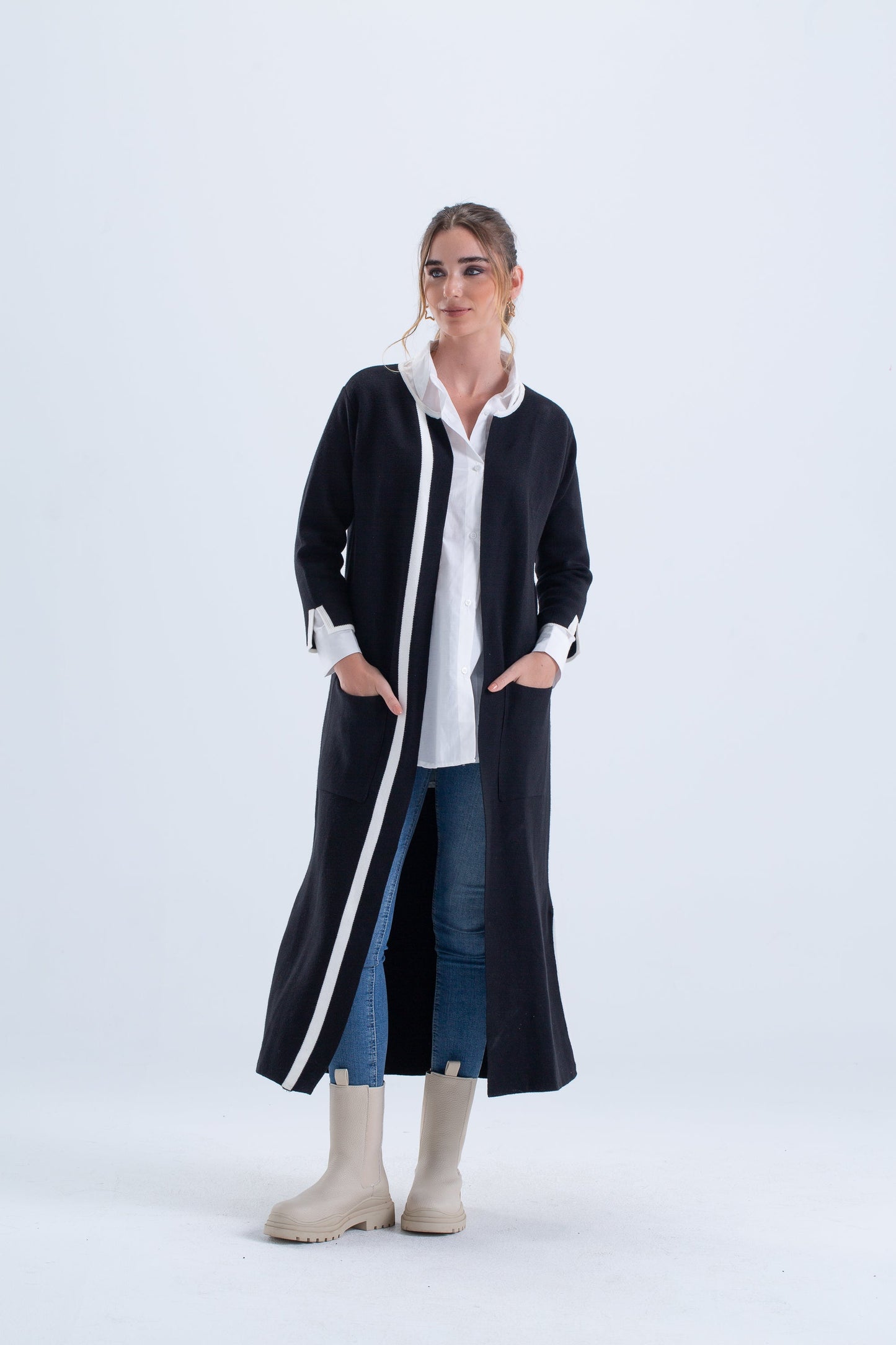 Cardigan with Color Contrast Hem