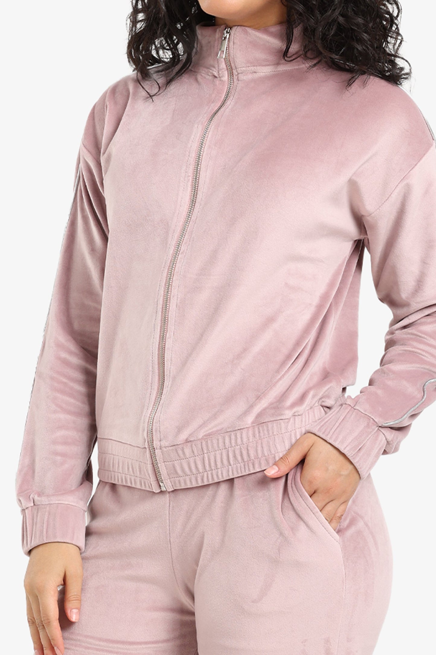 Velvet Straight-Cut Pyjama Set