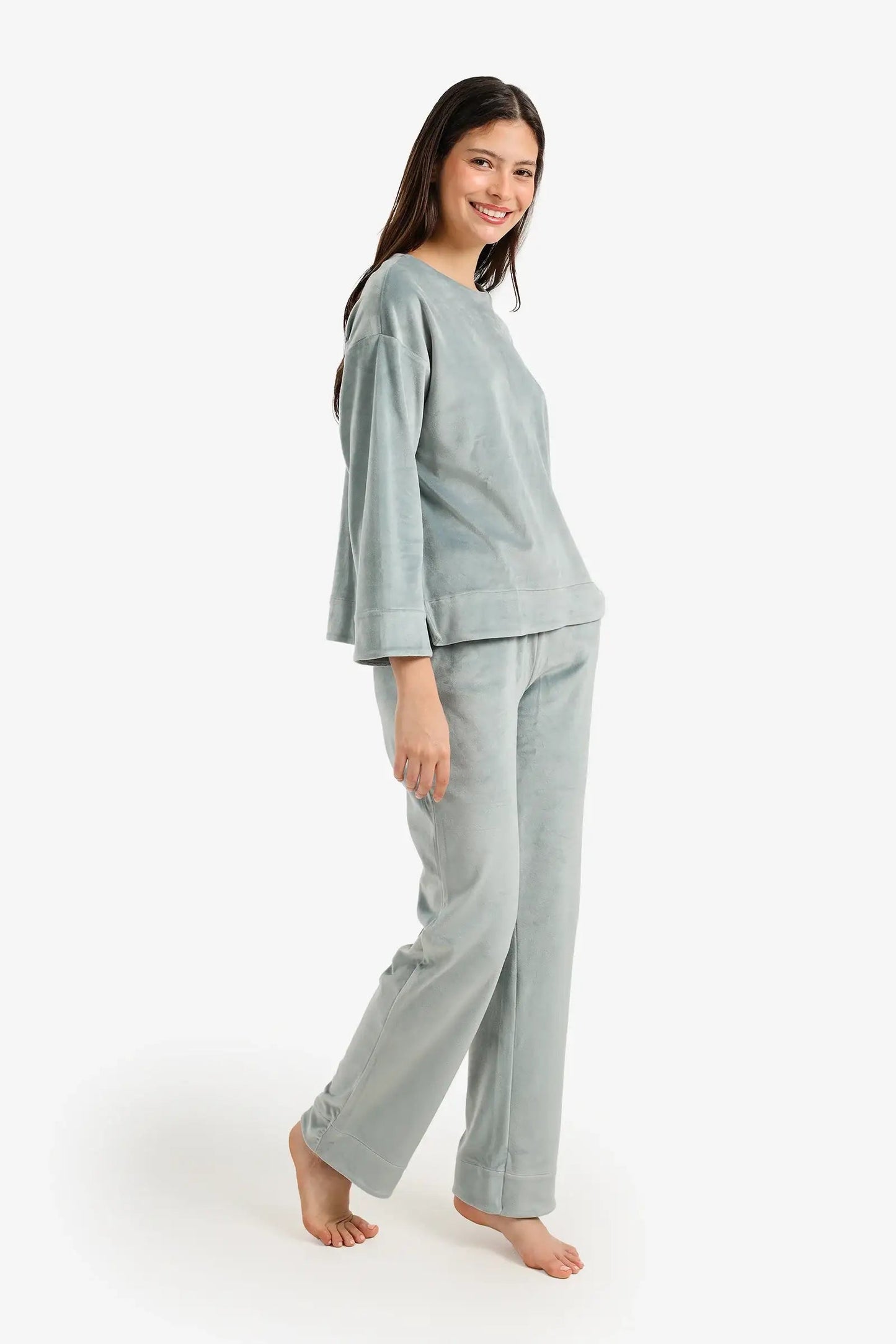 Velvet Long-Sleeve Pyjama Set