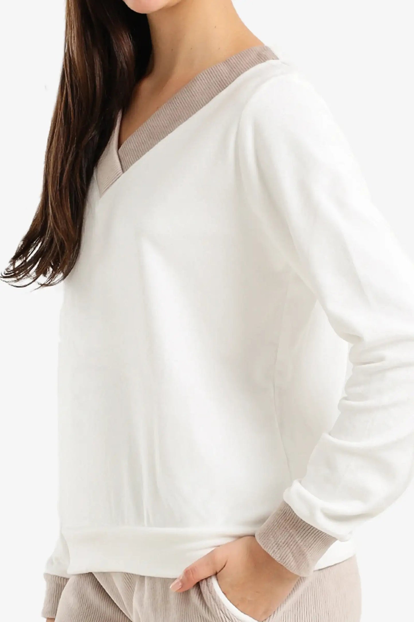 Velvet V-Neck Pyjama Set