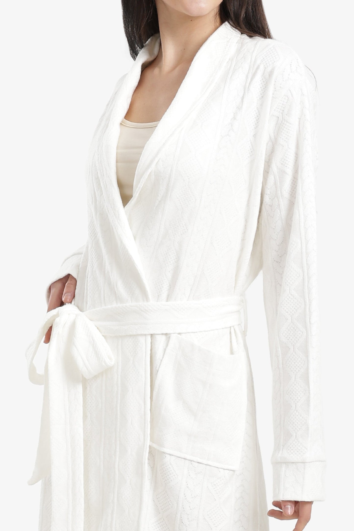 Self-Pattern Relaxed Robe