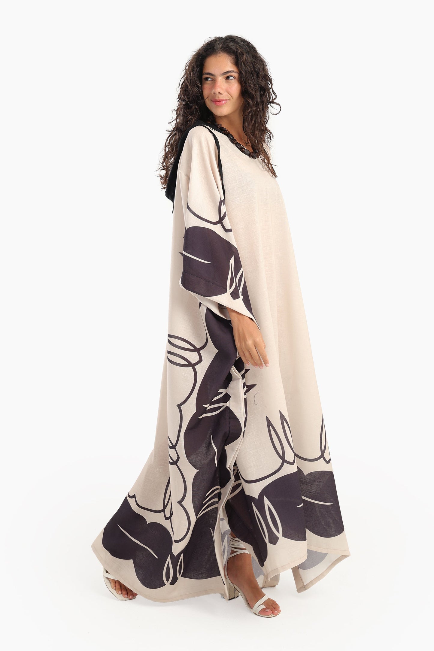 Chic Printed Hooded Abaya