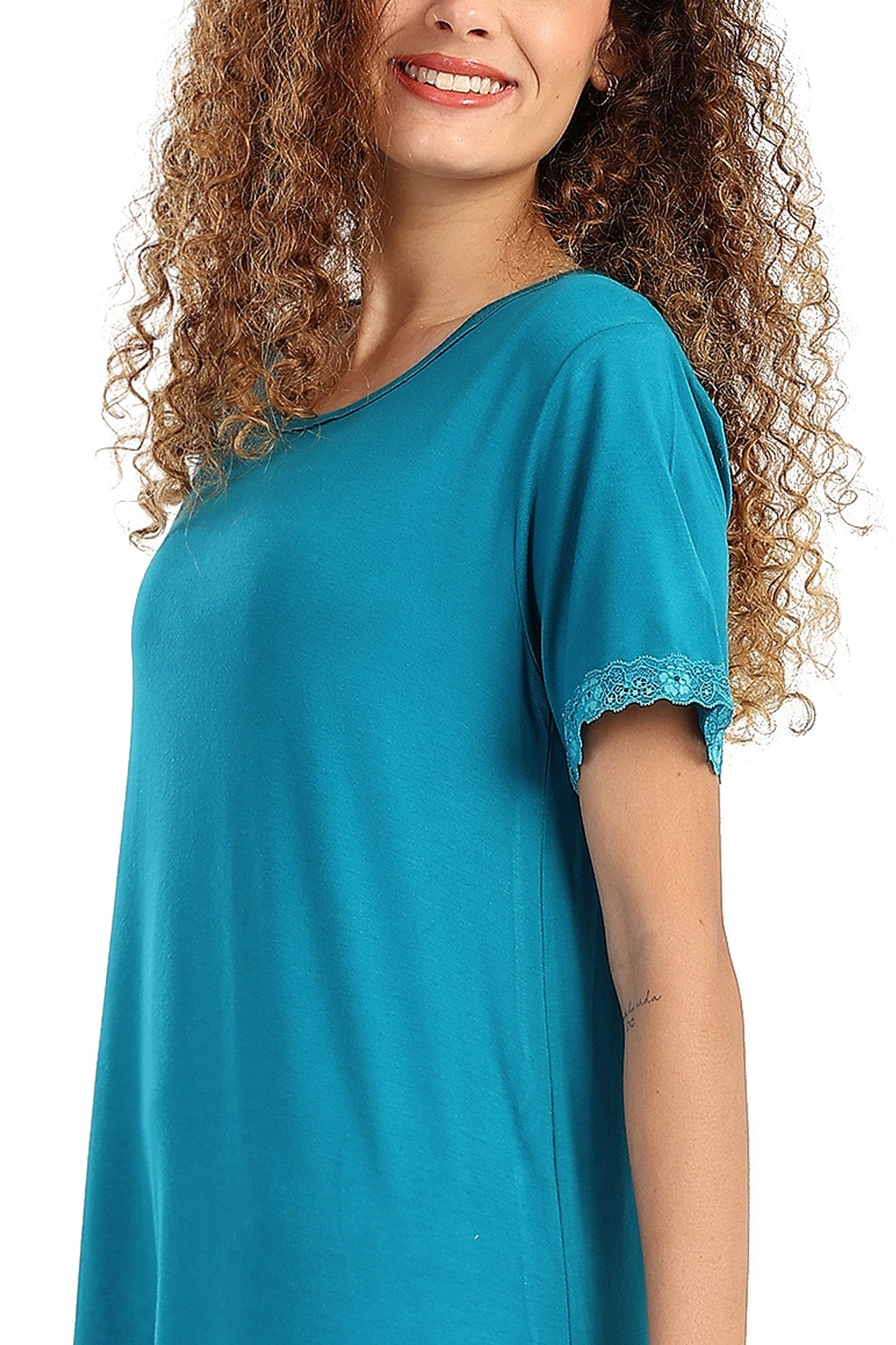 Lightweight Nightgown with Lace