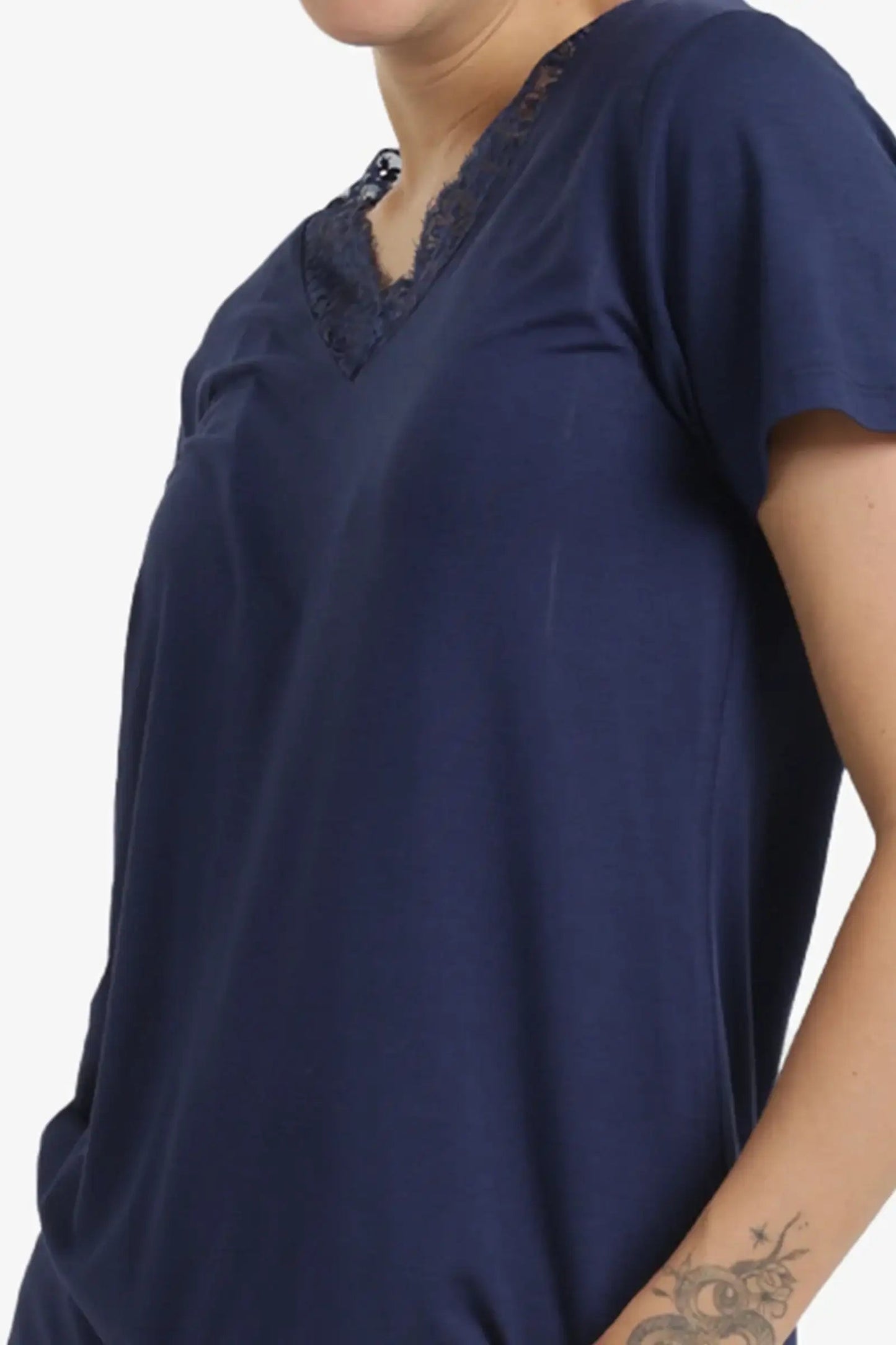 Pyjama Set with Lace Edges