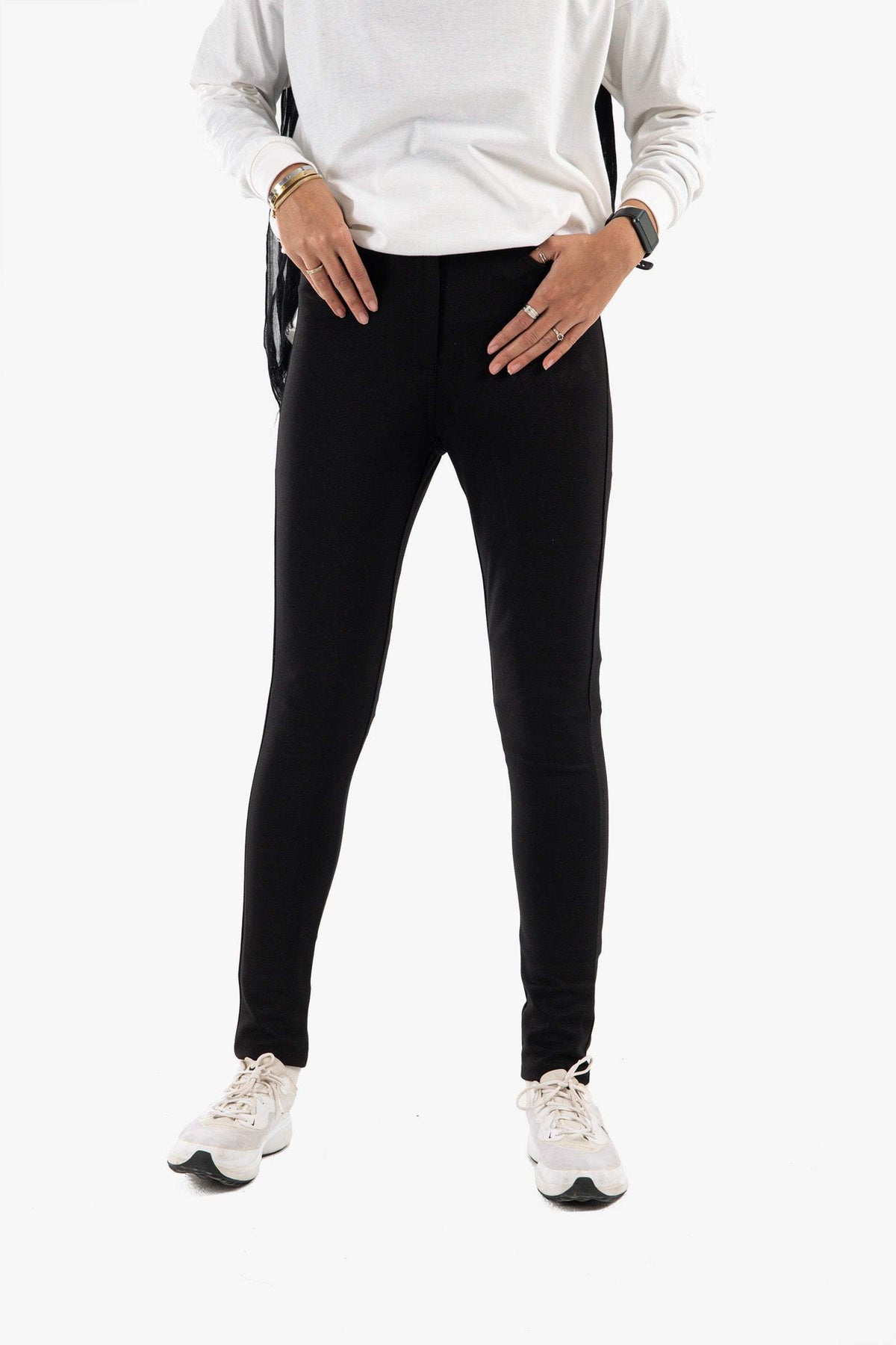 Button & Zipper Closure Leggings - Carina - كارينا