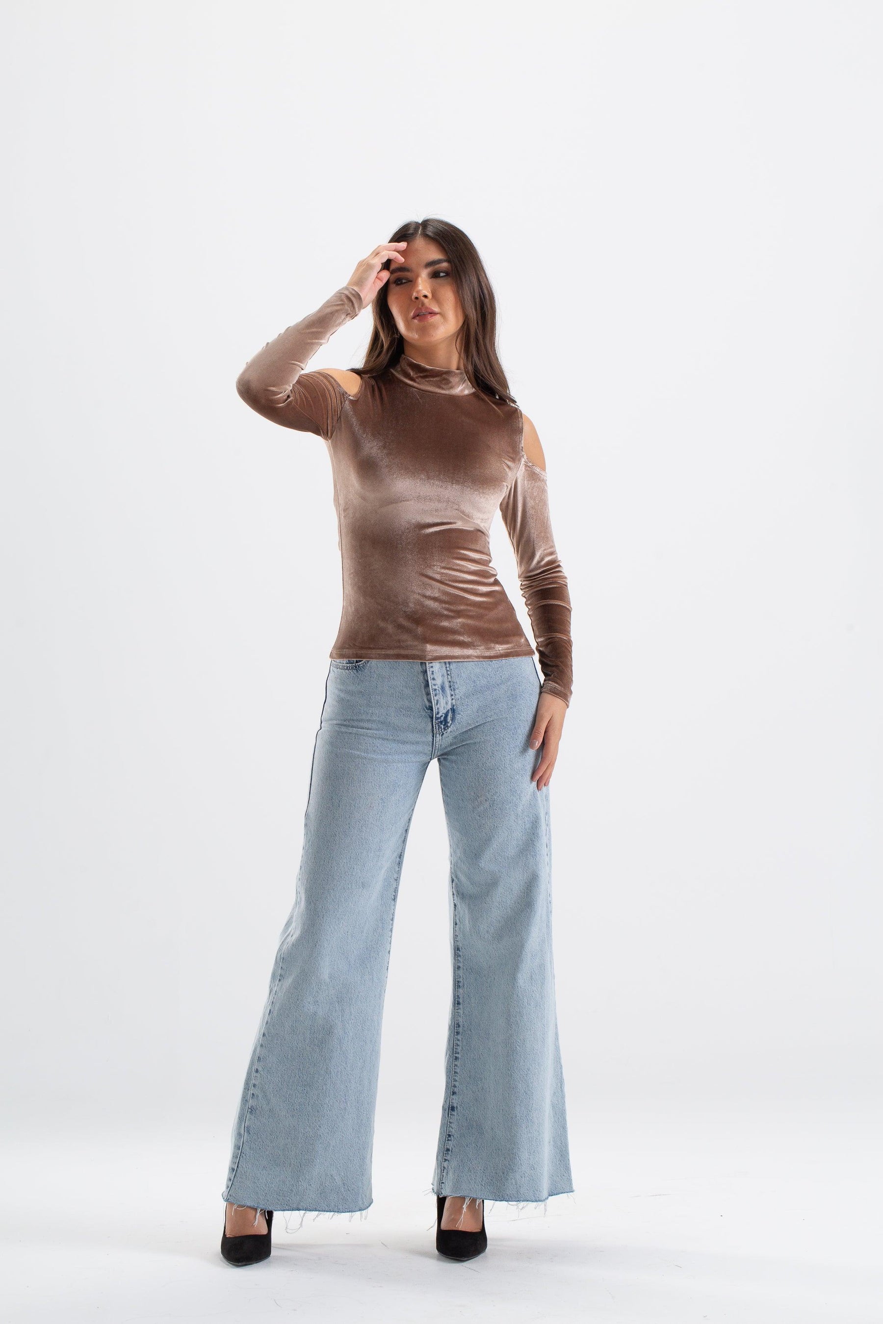 High Neck Shoulder Cut Top - Carina - كارينا