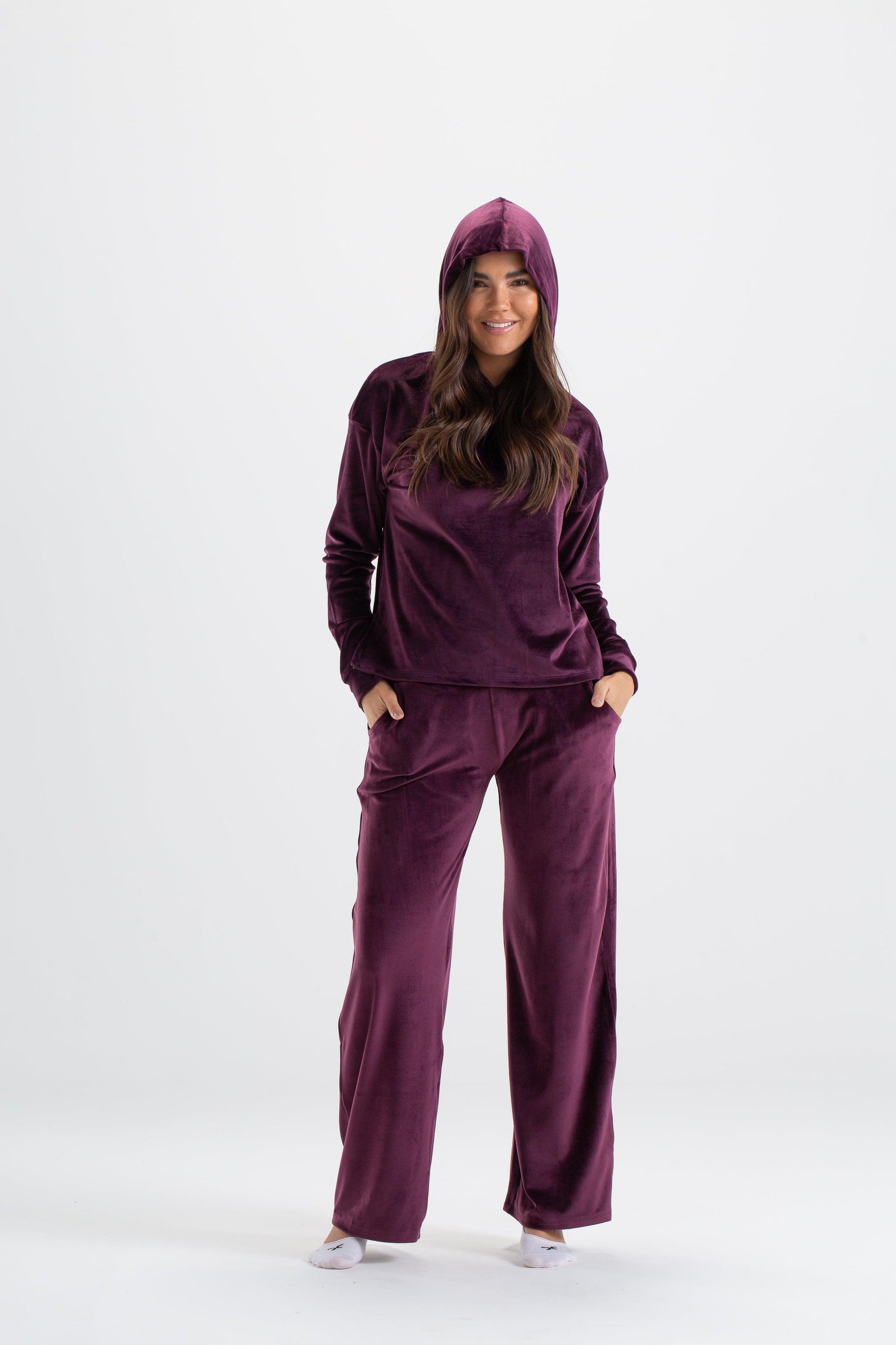 Wine Velvet Pyjama Set - Carina - كارينا